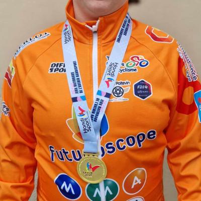 Sayuri Magnan Received 1441698656469291